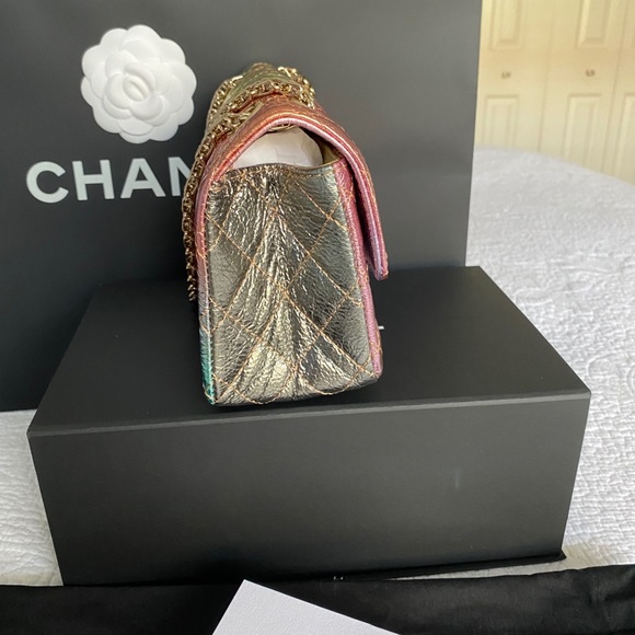 ‼️SOLD‼️NEW 20A CHANEL REISSUE 2.55 RAINBOW MINI - Picture 8 of 14